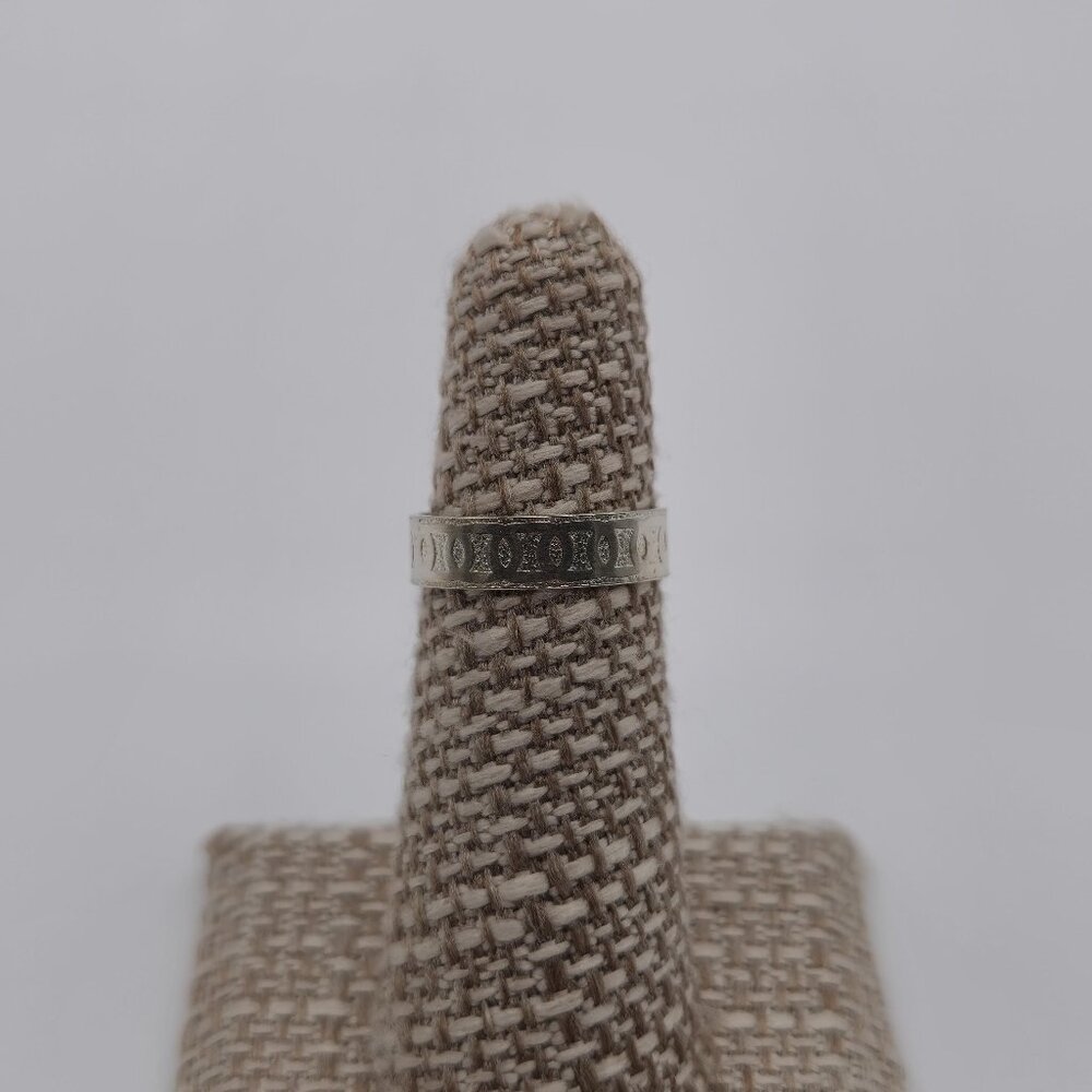 Size 5.5 Sterling Silver Cool Pattern Open Ring A2468